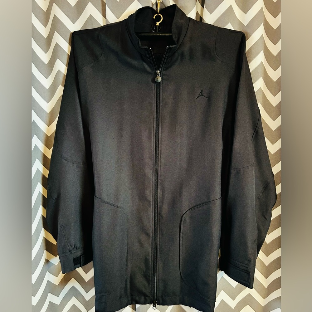 CLASSIC NIKE JORDAN COMMEMORATIVE 1985 - 2005
full zip jacket